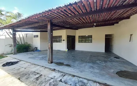 Casa com 3 Quartos à venda, 196m² no Pitimbu, Natal