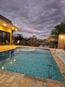 Fazenda/Sítio com 3 Quartos para alugar, 150m² no , Delfinópolis