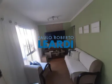 Apartamento com 2 Quartos à venda, 42m² no Vila Carmosina, São Paulo
