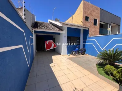 Casa com 2 Quartos à venda, 69m² no Loteamento Batel, Maringá