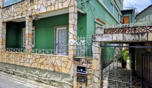 Casa com 2 Quartos à venda, 80m² no Alto da Serra, Petrópolis