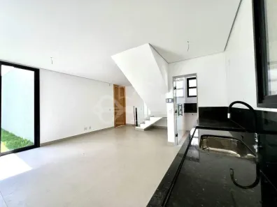 Casa de Condomínio com 3 Quartos à venda, 140m² no Trevo, Belo Horizonte
