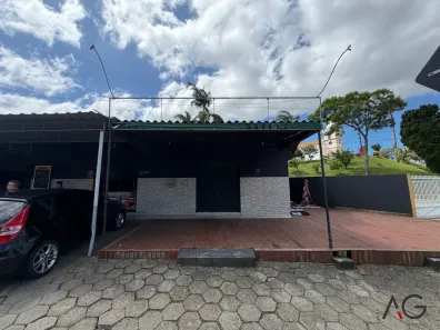 Ponto Comercial para alugar, 25m² no Ponta de Baixo, São José