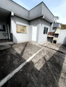 Casa com 2 Quartos à venda, 77m² no Colônia Santo Antônio, Barra Mansa