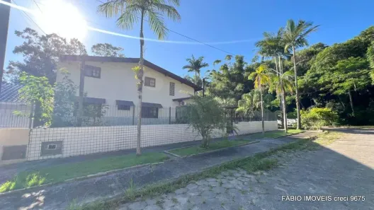 Sobrado com 5 Quartos à venda, 250m² no Daniela, Florianópolis