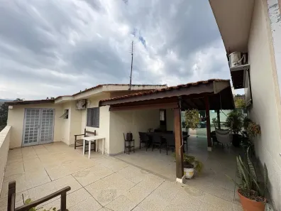 Casa com 2 Quartos à venda, 104m² no Ribeirão dos Porcos, Atibaia