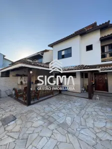 Casa de Condomínio com 4 Quartos à venda, 180m² no Granja dos Cavaleiros, Macaé