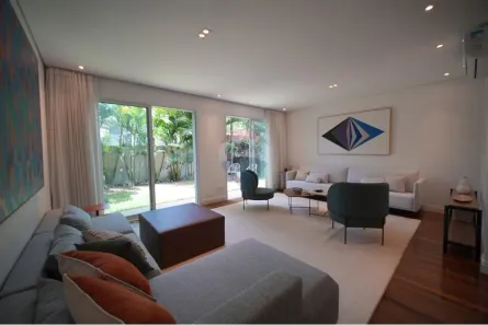 Casa de Condomínio com 4 Quartos à venda, 334m² no Vila Morumbi, São Paulo