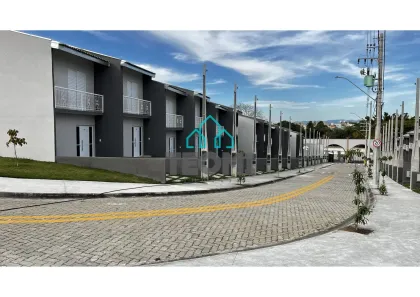 Casa de Condomínio com 2 Quartos à venda, 72m² no Vila Areao, Taubaté
