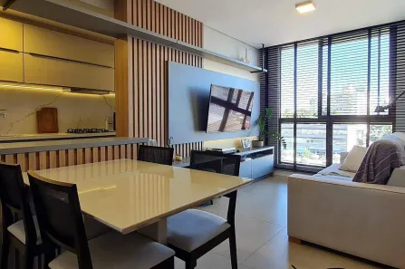 Apartamento com 2 Quartos à venda, 65m² no Balneário, Florianópolis