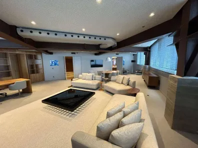 Sala Comercial para alugar, 220m² no Jardim Europa, São Paulo