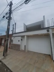 Sobrado com 6 Quartos à venda, 260m² no Sapiranga-Coité, Fortaleza