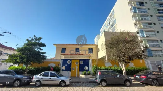 Sobrado com 6 Quartos para alugar, 644m² no Centro, Campinas