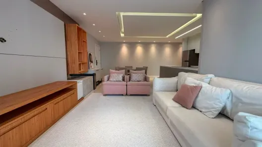 Apartamento com 2 Quartos para alugar, 108m² no Centro, Florianópolis