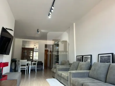 Apartamento com 3 Quartos à venda, 94m² no Centro, Florianópolis