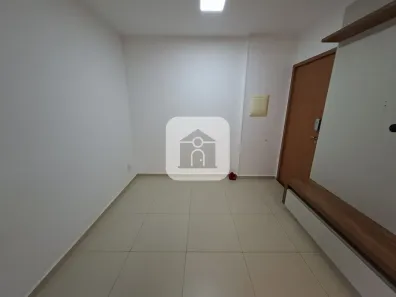 Apartamento com 2 Quartos para alugar, 70m² no Grand Ville, Uberlândia