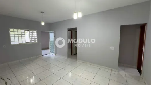 Casa com 3 Quartos à venda, 115m² no Jardim Europa, Uberlândia