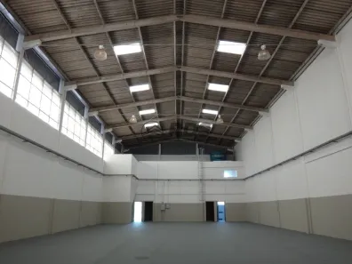 Galpão/Depósito/Armazém para alugar, 725m² no Centro, Santana de Parnaíba