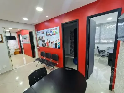 Sala Comercial à venda, 84m² no Santo Amaro, São Paulo