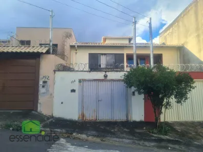 Casa com 3 Quartos à venda, 115m² no Sapucaias III, Contagem