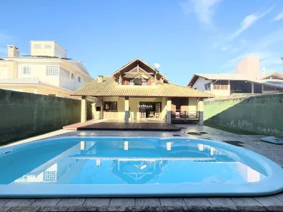 Casa com 4 Quartos à venda, 266m² no Rio Tavares, Florianópolis