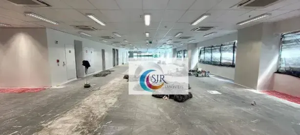 Sala Comercial à venda, 376m² no Vila Olímpia, São Paulo