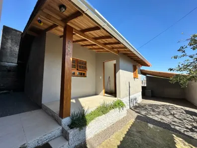 Casa com 3 Quartos para alugar, 72m² no Guarani, Novo Hamburgo