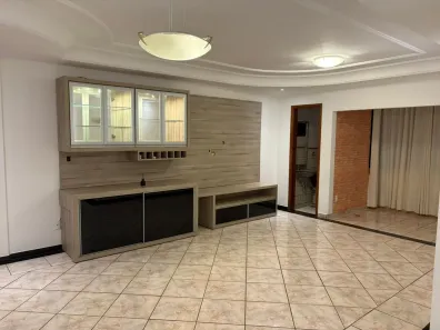 Apartamento com 4 Quartos para alugar, 140m² no Setor Bueno, Goiânia