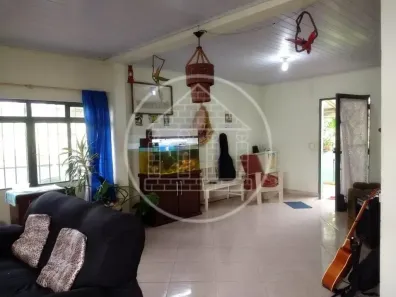 Fazenda/Sítio com 3 Quartos à venda, 100m² no Embura, São Paulo
