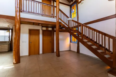 Sobrado com 3 Quartos à venda, 238m² no Residencial Goiânia Golfe Clube, Goiânia