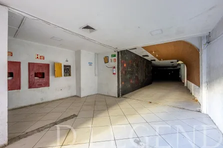 Ponto Comercial para alugar, 351m² no Moinhos de Vento, Porto Alegre