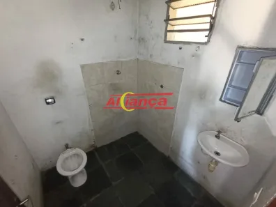 Casa com 1 Quarto para alugar, 63m² no Cocaia, Guarulhos
