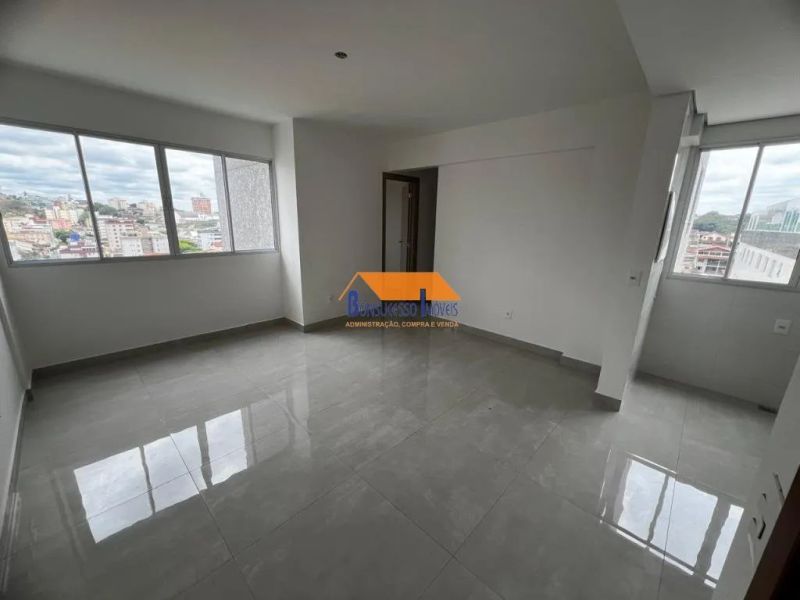 Apartamento com 3 quartos — Padre Eustáquio, Belo Horizonte