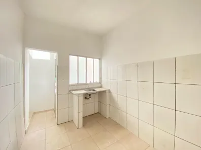 Casa com 1 Quarto para alugar, 40m² no Jardim Presidente Dutra, Guarulhos