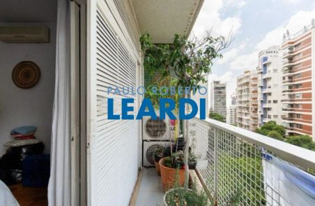 Apartamento com 3 Quartos à venda, 180m² no Santa Cecília, São Paulo
