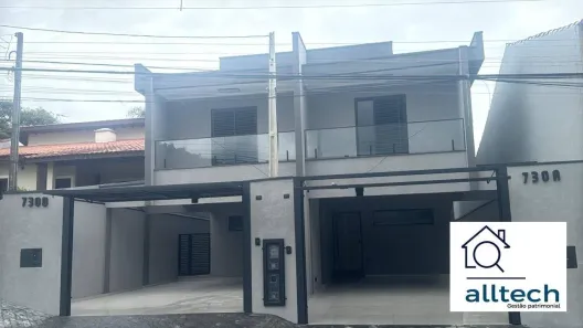Sobrado com 3 Quartos à venda, 150m² no Recreio Maristela, Atibaia