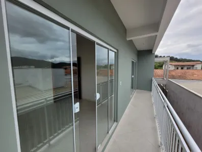 Apartamento com 2 Quartos para alugar, 70m² no Bananal do Sul, Guaramirim