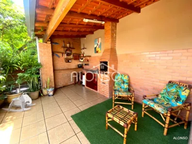 Casa com 2 Quartos à venda, 85m² no Parque Ipê, São Paulo