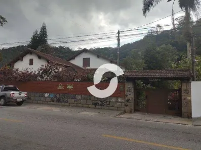 Casa com 3 Quartos à venda, 318m² no Várzea, Teresópolis