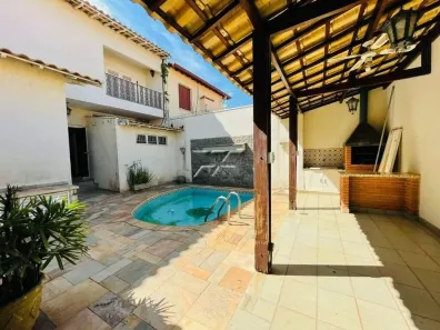 Casa com 3 Quartos à venda, 263m² no Zona Central, Rio Claro