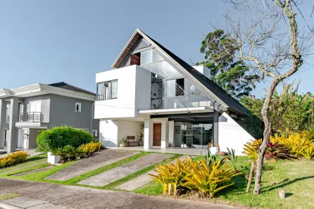 Casa de Condomínio com 4 Quartos à venda, 395m² no Vila Nova, Porto Alegre