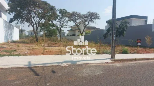 Lote/Terreno à venda, 401m² no Jardim Karaíba, Uberlândia