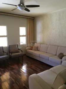 Casa com 3 Quartos à venda, 215m² no Jardim Nova Europa, Campinas