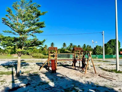 Lote/Terreno à venda, 150m² no Tapera, Aquiraz