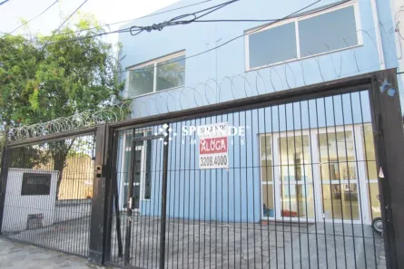 Sala Comercial para alugar, 300m² no Santa Maria Goretti, Porto Alegre