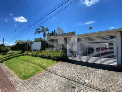 Casa com 4 Quartos para alugar, 560m² no Maria Goretti, Chapecó