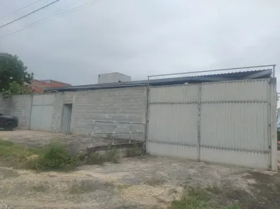 Prédio Comercial para venda ou aluguel, 800m² no Calu, Alagoinhas