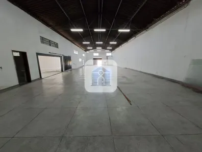 Galpão/Depósito/Armazém para alugar, 300m² no Presidente Roosevelt, Uberlândia