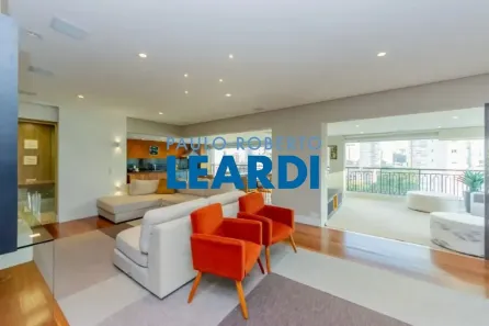 Apartamento com 4 Quartos à venda, 250m² no Vila Mariana, São Paulo