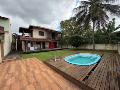 Casa com 4 Quartos à venda, 238m² no Maravista, Niterói